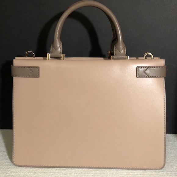 🔅Michael Kors Belted Bag🔅 - Picture 2 of 11